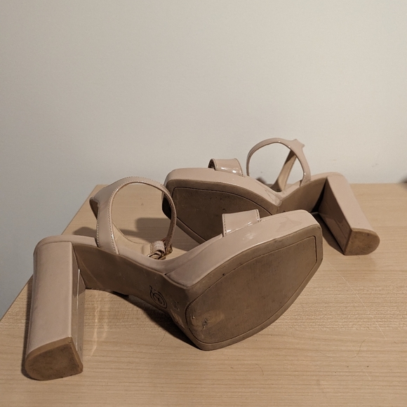 Platform Heels - Chinese Laundry Alanah - Size 11 - Beige - Picture 2 of 6